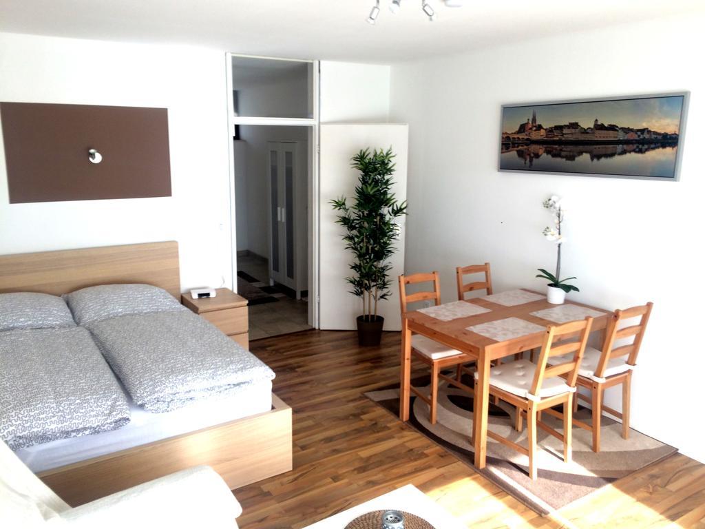 Apartment Westside Ρέγκενσμπουργκ Δωμάτιο φωτογραφία